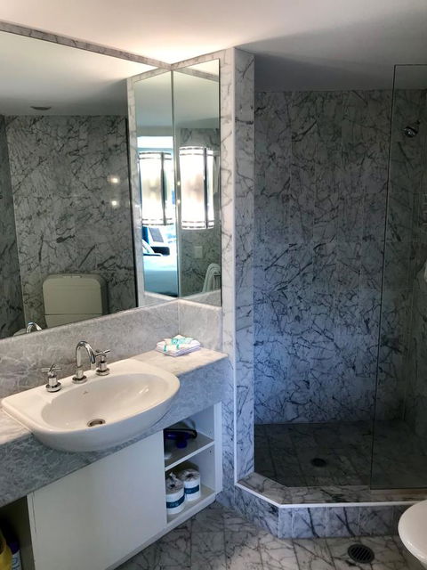 Charlesworth Bay Beach Resort - Dalby Accommodation 29