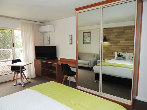 Charlesworth Bay Beach Resort - Dalby Accommodation 30