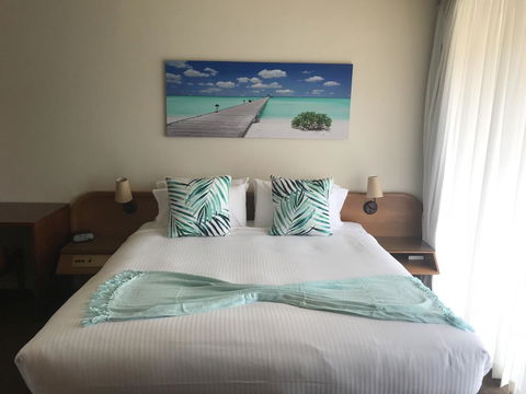 Charlesworth Bay Beach Resort - Dalby Accommodation 37