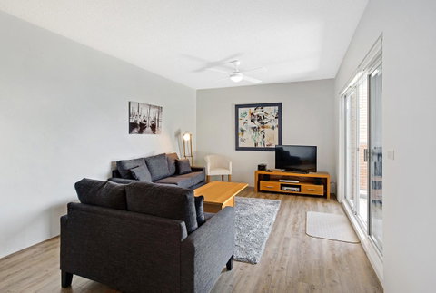 Victoria Parade, Kiah, Unit 10, 53 - Dalby Accommodation 2