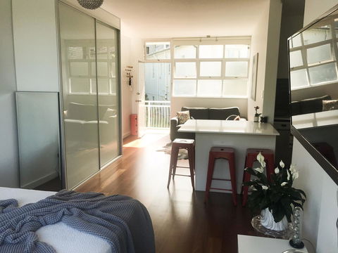 Woollahra Gem, Spectacular Views And Garden Paradise - Dalby Accommodation 14
