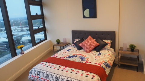 SkyGarden Sydney Olympic Park 3 & 4 Bedroom City View - Dalby Accommodation 8