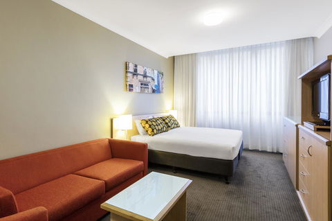 Novotel Sydney City Centre - Dalby Accommodation 5