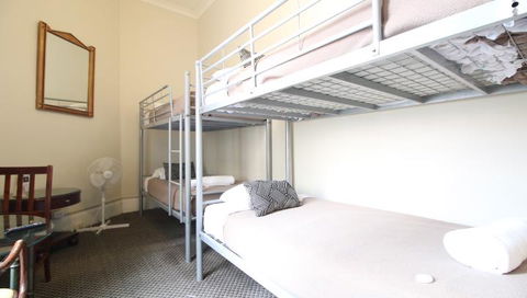 Woolbrokers Hotel - Dalby Accommodation 2