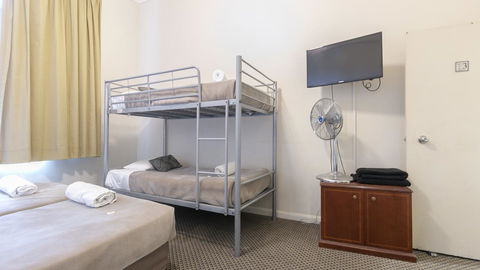 Woolbrokers Hotel - Dalby Accommodation 15
