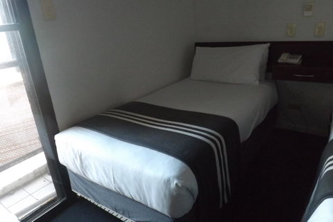 Hotel Hacienda - Dalby Accommodation 16