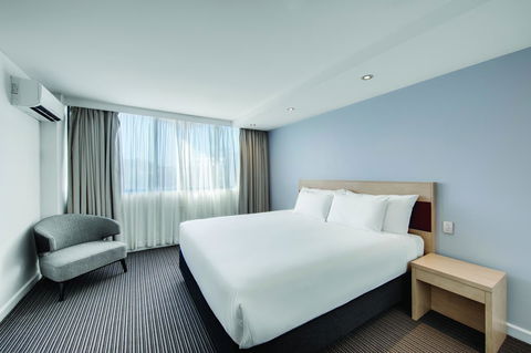 Central Studio Hotel Sydney - Dalby Accommodation 6