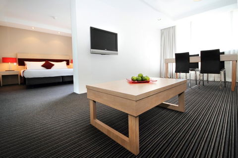 Central Studio Hotel Sydney - Dalby Accommodation 8