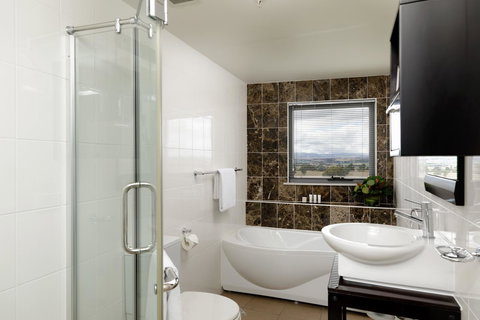 Rydges Mount Panorama Bathurst - Dalby Accommodation 7