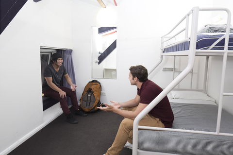 Railway Square YHA - Dalby Accommodation 35