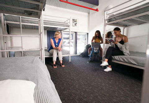 Railway Square YHA - Dalby Accommodation 42