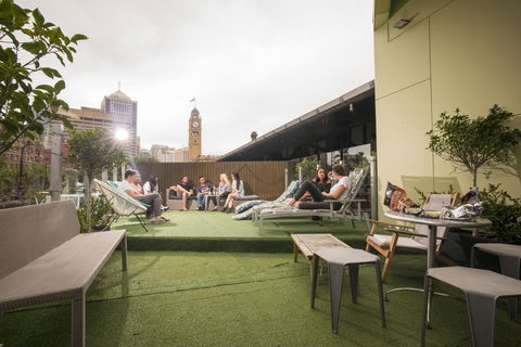 Railway Square YHA - Dalby Accommodation 0