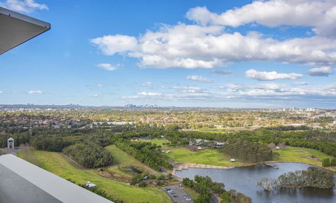 Stunning Views Sydney Olympic Park - Dalby Accommodation 32