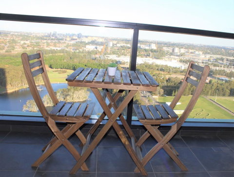 Stunning Views Sydney Olympic Park - Dalby Accommodation 23