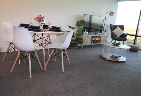 Stunning Views Sydney Olympic Park - Dalby Accommodation 3