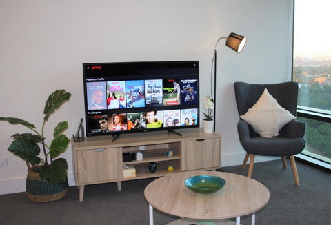 Stunning Views Sydney Olympic Park - Dalby Accommodation 5