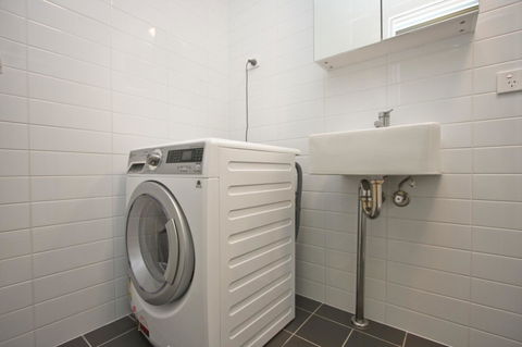 The Star Apartments - Dalby Accommodation 30