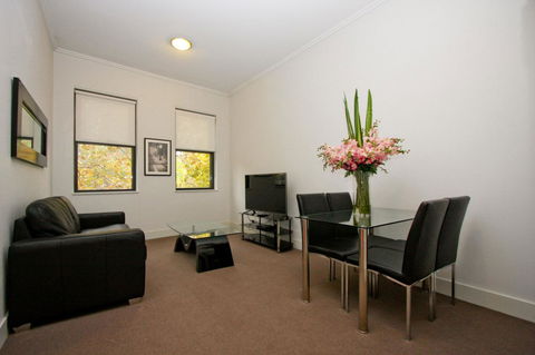 The Star Apartments - Dalby Accommodation 0