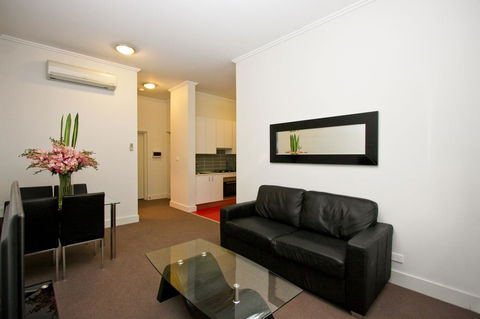 The Star Apartments - Dalby Accommodation 6