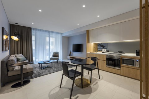 SKYE Suites Sydney - Dalby Accommodation 22