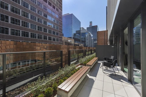 SKYE Suites Sydney - Dalby Accommodation 18