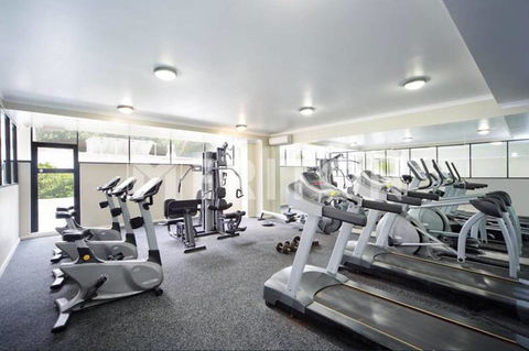 Specious Apartment With 2 Large Bedrooms - Dalby Accommodation 5