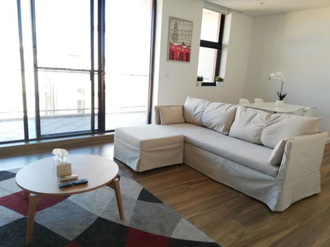 Specious Apartment With 2 Large Bedrooms - Dalby Accommodation 11