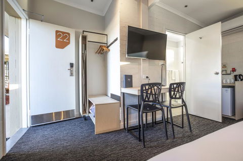 Nightcap At Colyton Hotel - Dalby Accommodation 40