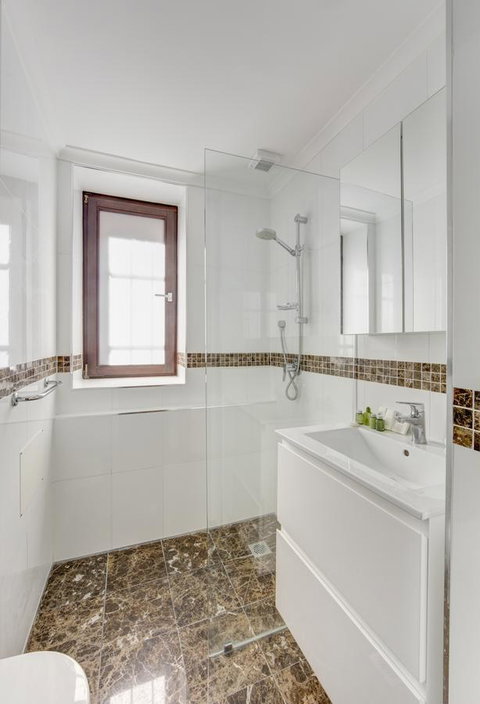 Regents Court Sydney - Dalby Accommodation 15