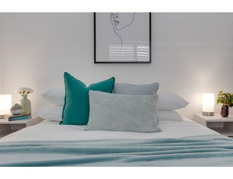 Spacious Cottage With Views, 10 Mins From The City - Dalby Accommodation 13