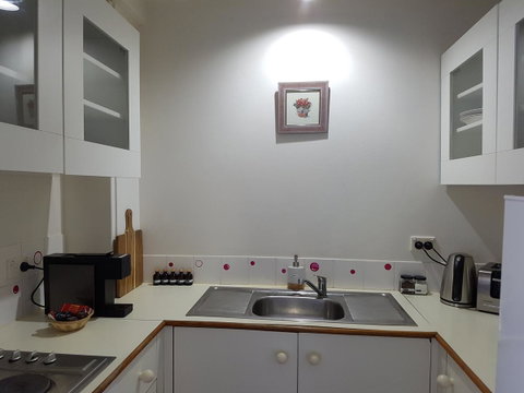 Paxsafe Sydney Hyde Park Budget Apartments - Dalby Accommodation 12