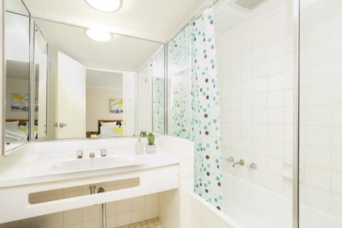 Paxsafe Sydney Hyde Park Budget Apartments - Dalby Accommodation 10