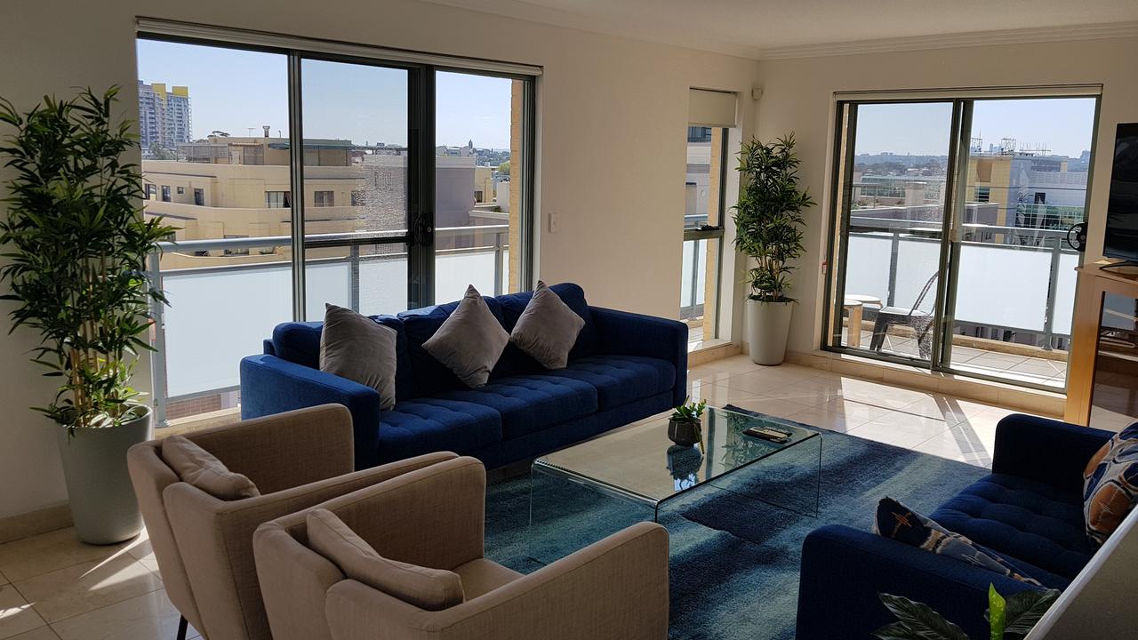 World Square NSW Dalby Accommodation