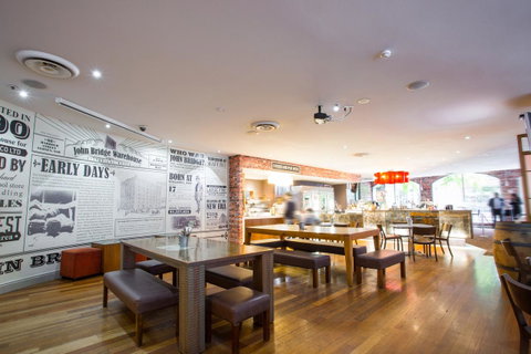 Furama Darling Harbour - Dalby Accommodation 16
