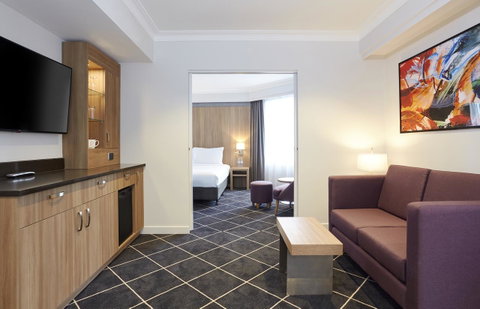 Furama Darling Harbour - Dalby Accommodation 25