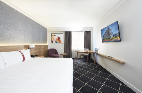 Furama Darling Harbour - Dalby Accommodation 28