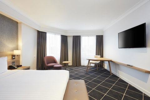 Furama Darling Harbour - Dalby Accommodation 15