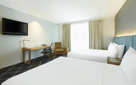 Furama Darling Harbour - Dalby Accommodation 11