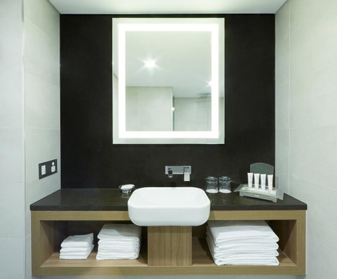 Furama Darling Harbour - Dalby Accommodation 31