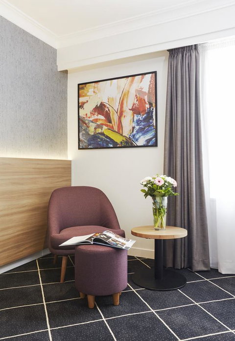 Furama Darling Harbour - Dalby Accommodation 5