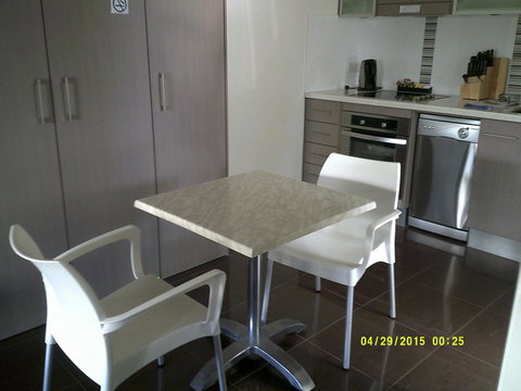 Pelican H2O One & Two Bedroom Apartments - Dalby Accommodation 34