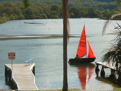 Pelican H2O One & Two Bedroom Apartments - Dalby Accommodation 4