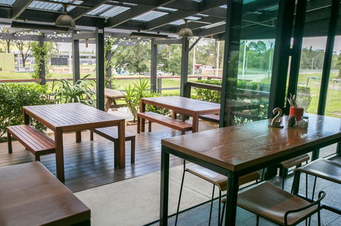 Alpha Hotel Eastern Creek - Dalby Accommodation 8