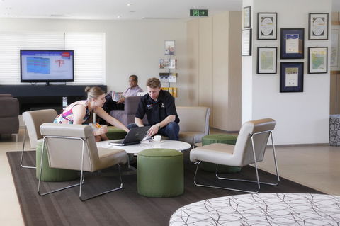 Alpha Hotel Eastern Creek - Dalby Accommodation 21
