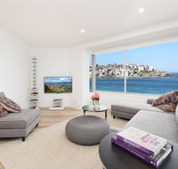 Right on Bondi - Dalby Accommodation