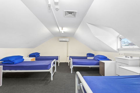 Summer House Kings Cross - Dalby Accommodation 7