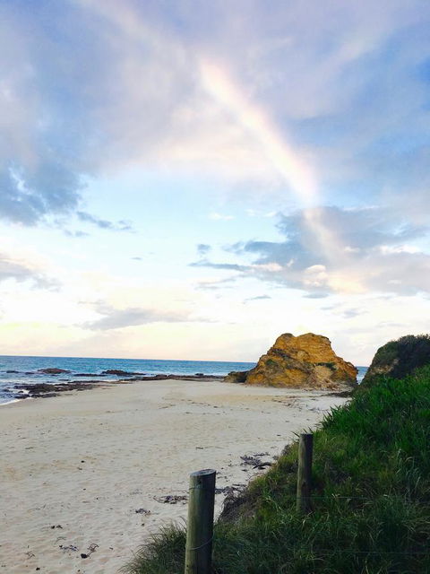 Valla's Beach House - Dalby Accommodation 23