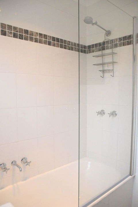 Bush & Bay Cottage - Dalby Accommodation 11