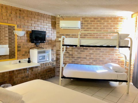 Marco Polo Motor Inn Sydney - Dalby Accommodation 17