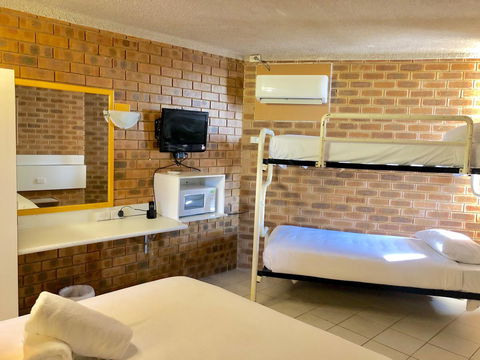 Marco Polo Motor Inn Sydney - Dalby Accommodation 16